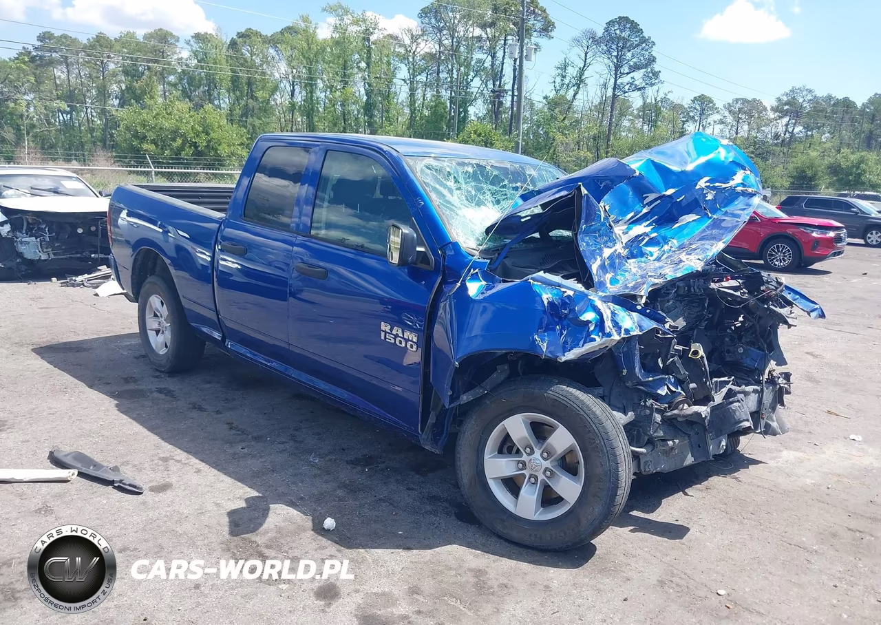 2018 Ram 1500 Express 4X2 6'4 Box