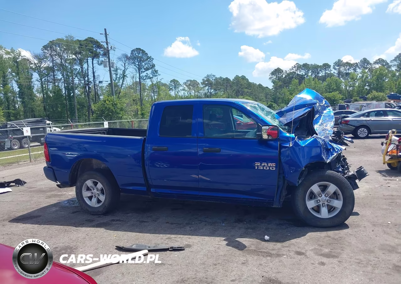2018 Ram 1500 Express 4X2 6'4 Box VIN:1C6RR6FG9JS280535 - 12