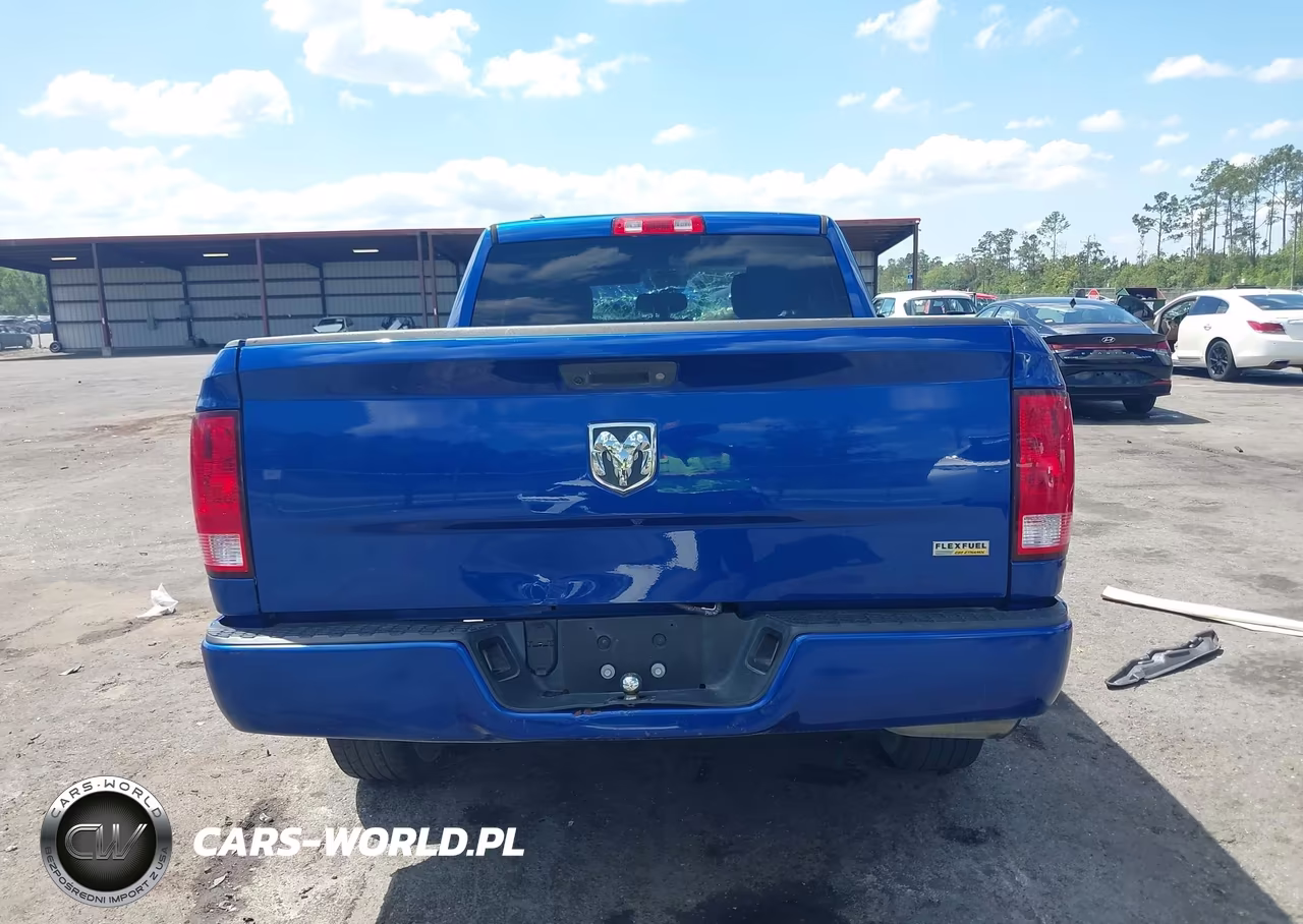 2018 Ram 1500 Express 4X2 6'4 Box VIN:1C6RR6FG9JS280535 - 15