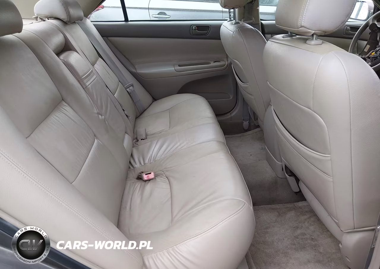 2002 Toyota Camry Le V6 VIN:4T1BF32KX2U517529 - 8