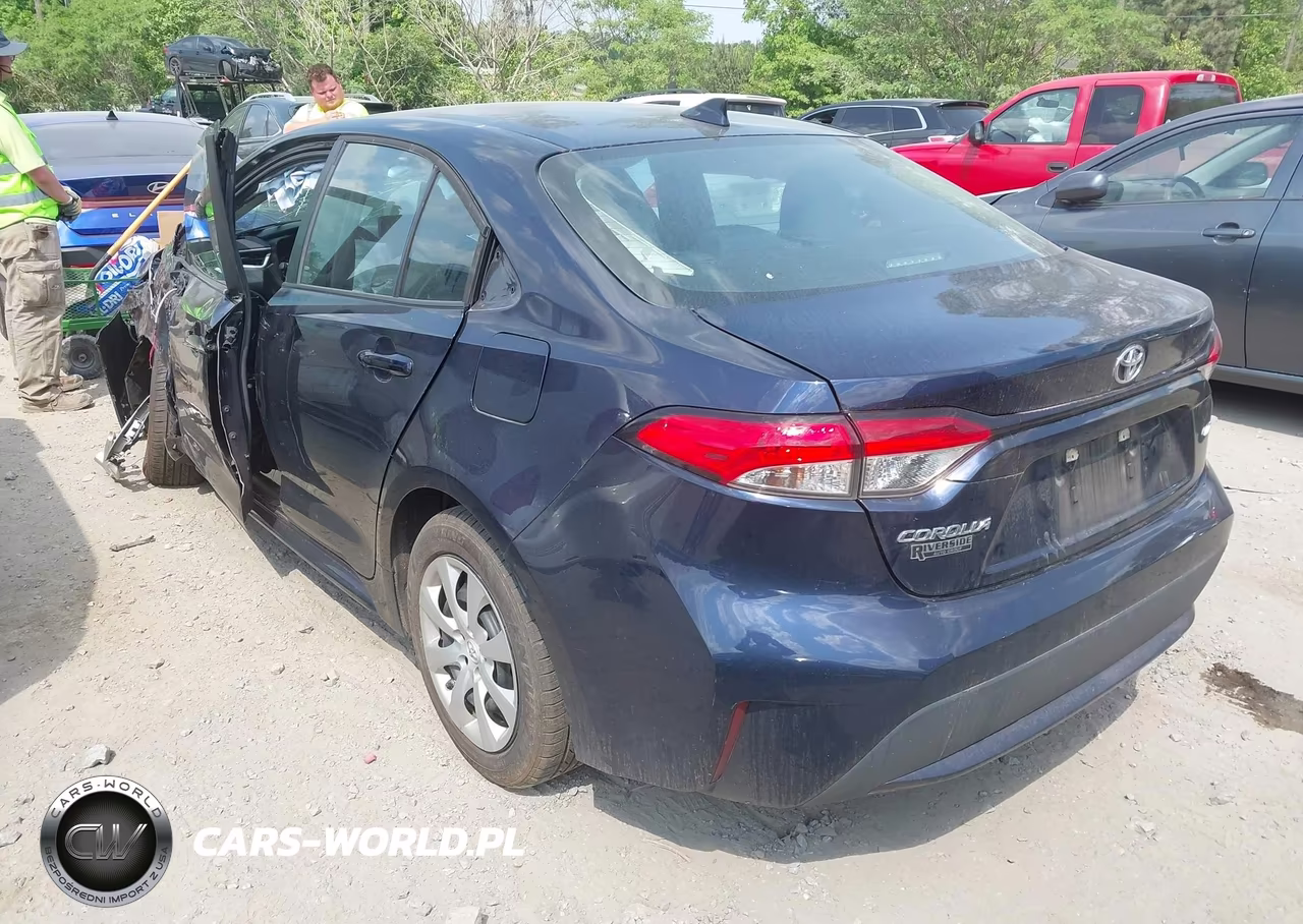 2022 Toyota Corolla Le VIN:5YFEPMAE6NP323534 - 3