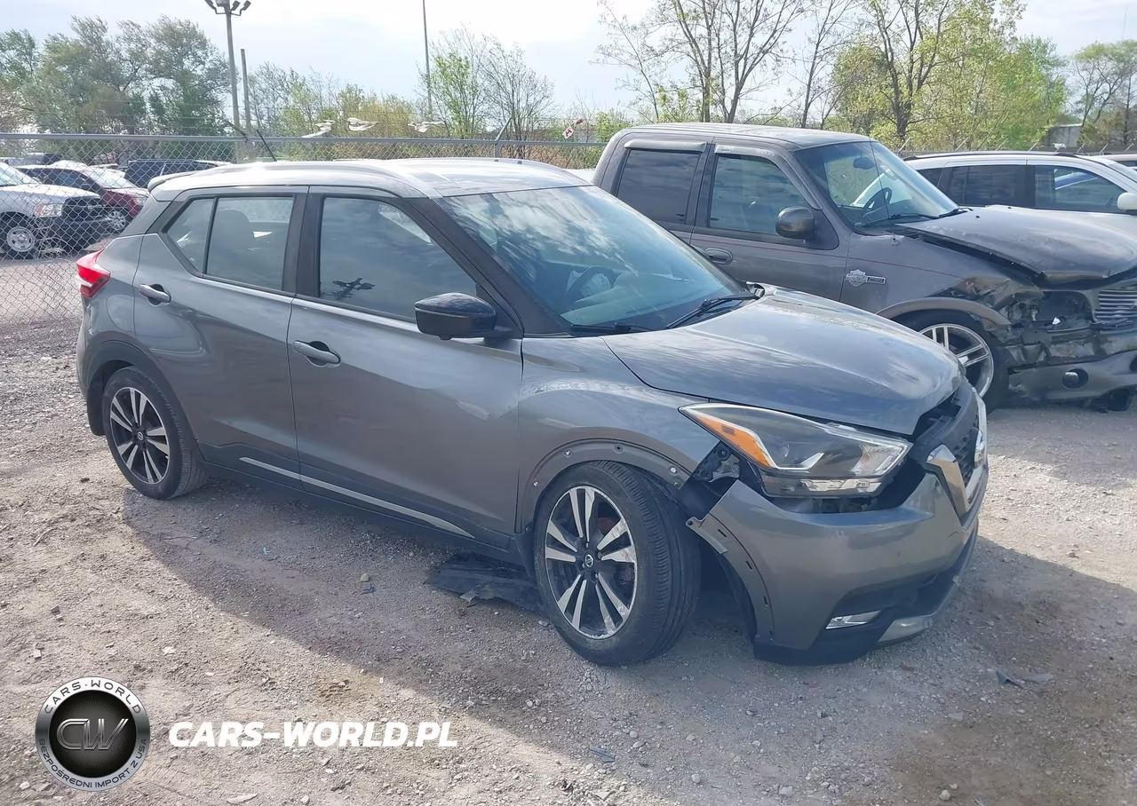 2019 Nissan Kicks Sr
