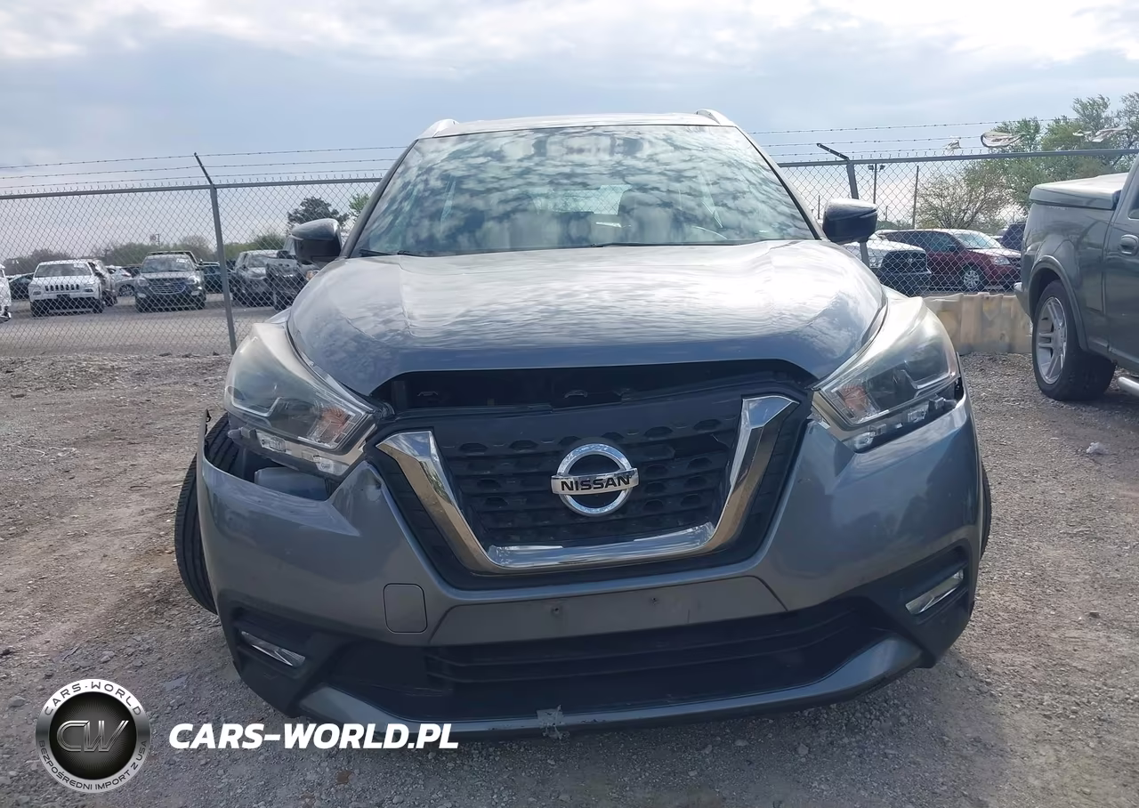 2019 Nissan Kicks Sr VIN:3N1CP5CU4KL528640 - 12