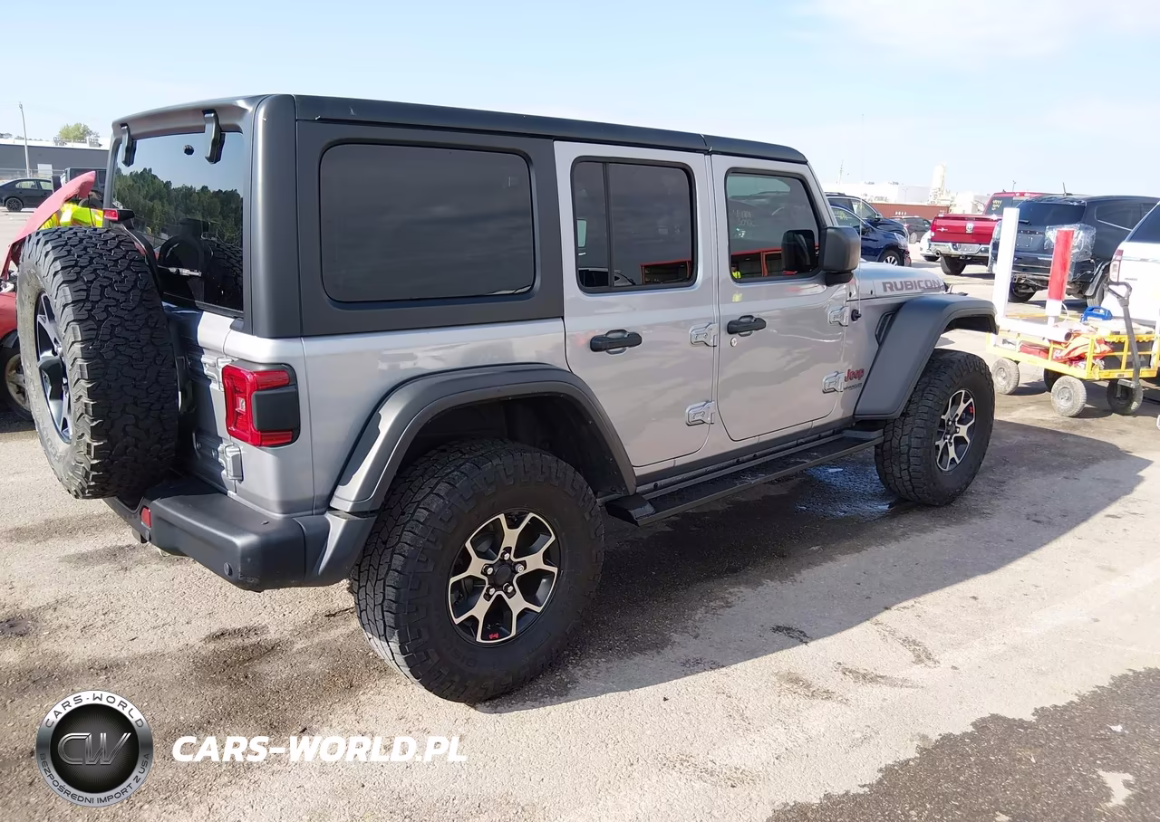 2018 Jeep Wrangler Unlimited Rubicon 4X4 VIN:1C4HJXFG3JW187598 - 4