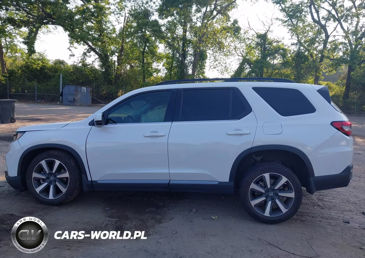 2023 Honda Pilot Awd Touring VIN:5FNYG1H76PB055411 - 15