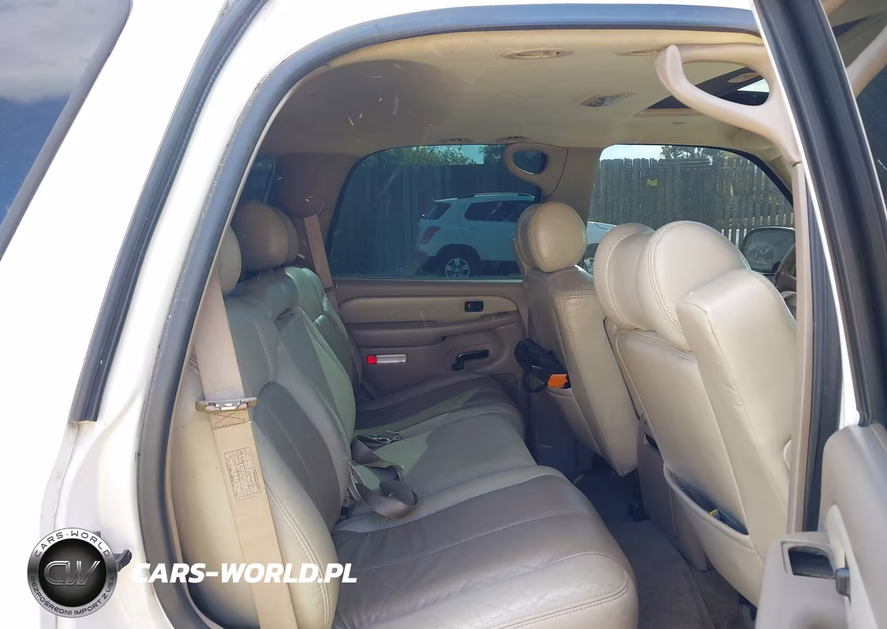 2001 GMC Yukon Denali VIN:1GKEK63U31J141274 - 8