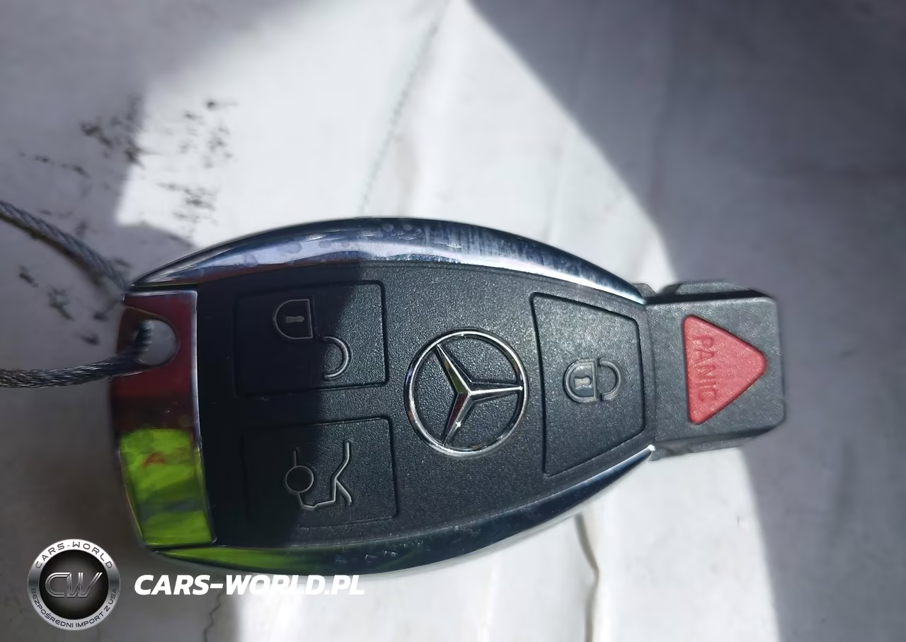 2016 Mercedes-Benz C 300 4Matic VIN:55SWF4KB9GU144932 - 11