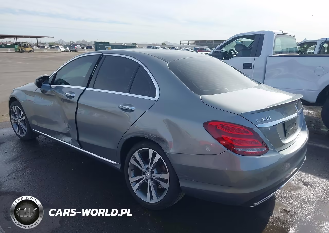 2016 Mercedes-Benz C 300 4Matic VIN:55SWF4KB9GU144932 - 3