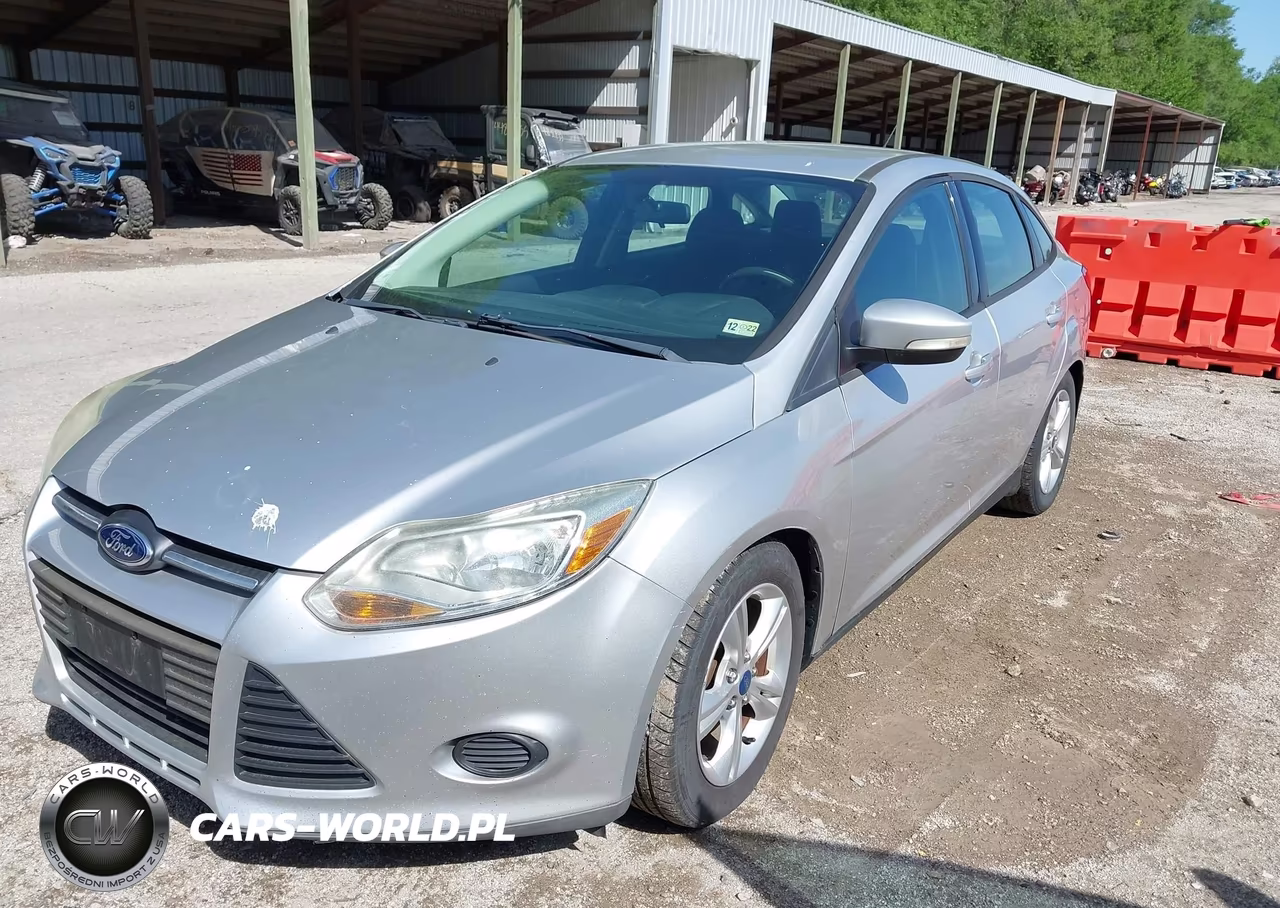 2014 Ford Focus Se VIN:1FADP3F2XEL104627 - 17