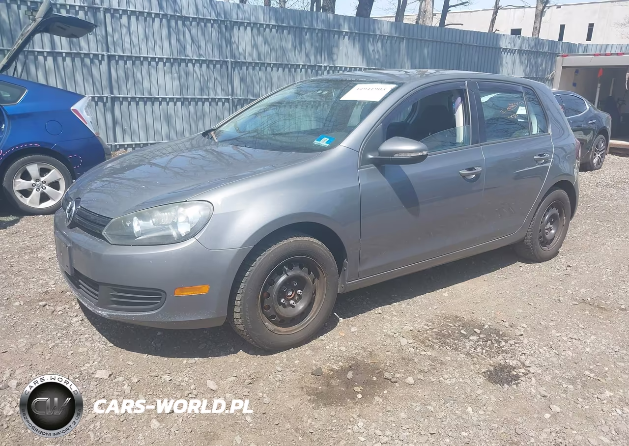 2010 Volkswagen Golf 4-Door VIN:WVWDB7AJXAW216948 - 2