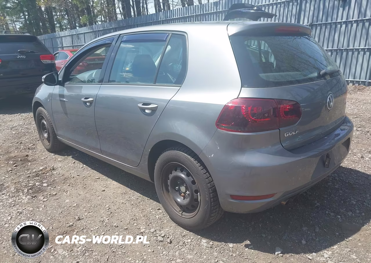 2010 Volkswagen Golf 4-Door VIN:WVWDB7AJXAW216948 - 3