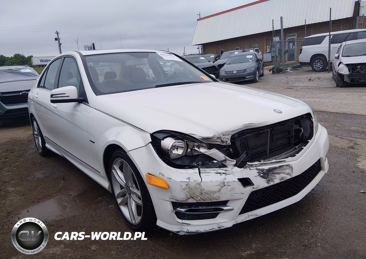 2012 Mercedes-Benz C 250 Sport – zdjęcie 1 z 17