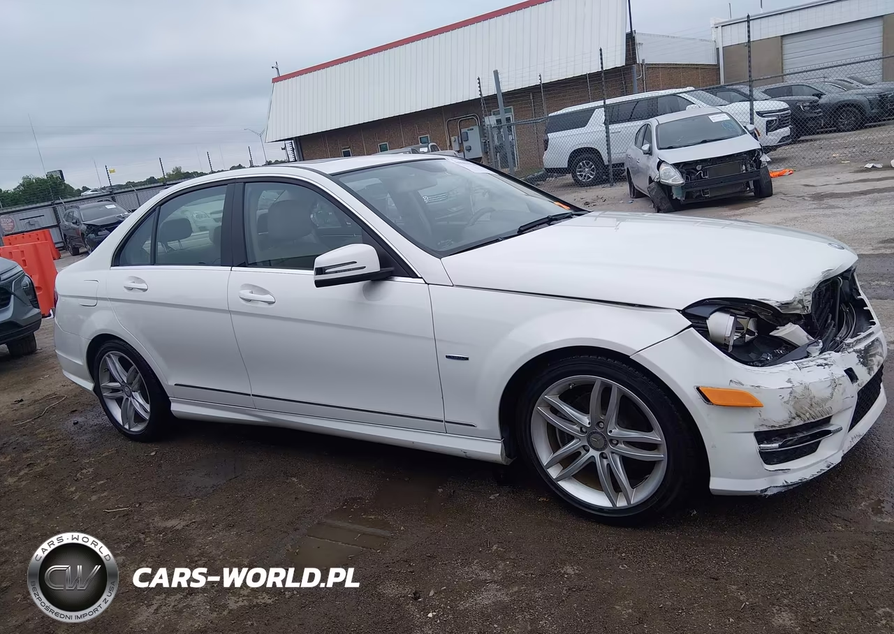 2012 Mercedes-Benz C 250 Sport VIN:WDDGF4HB3CA638127 - 14