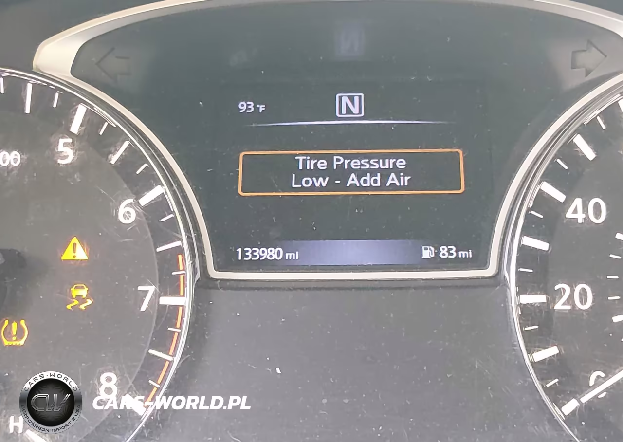 2019 Nissan Pathfinder S VIN:5N1DR2MN2KC641740 - 15