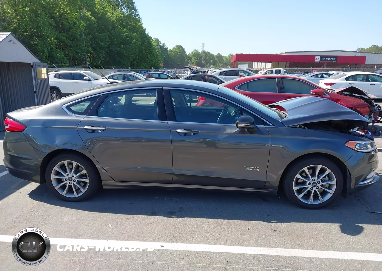 2017 Ford Fusion Energi Se Luxury VIN:3FA6P0PU1HR198930 - 13