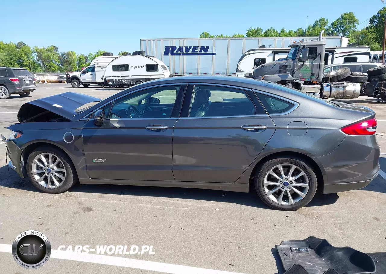 2017 Ford Fusion Energi Se Luxury VIN:3FA6P0PU1HR198930 - 14