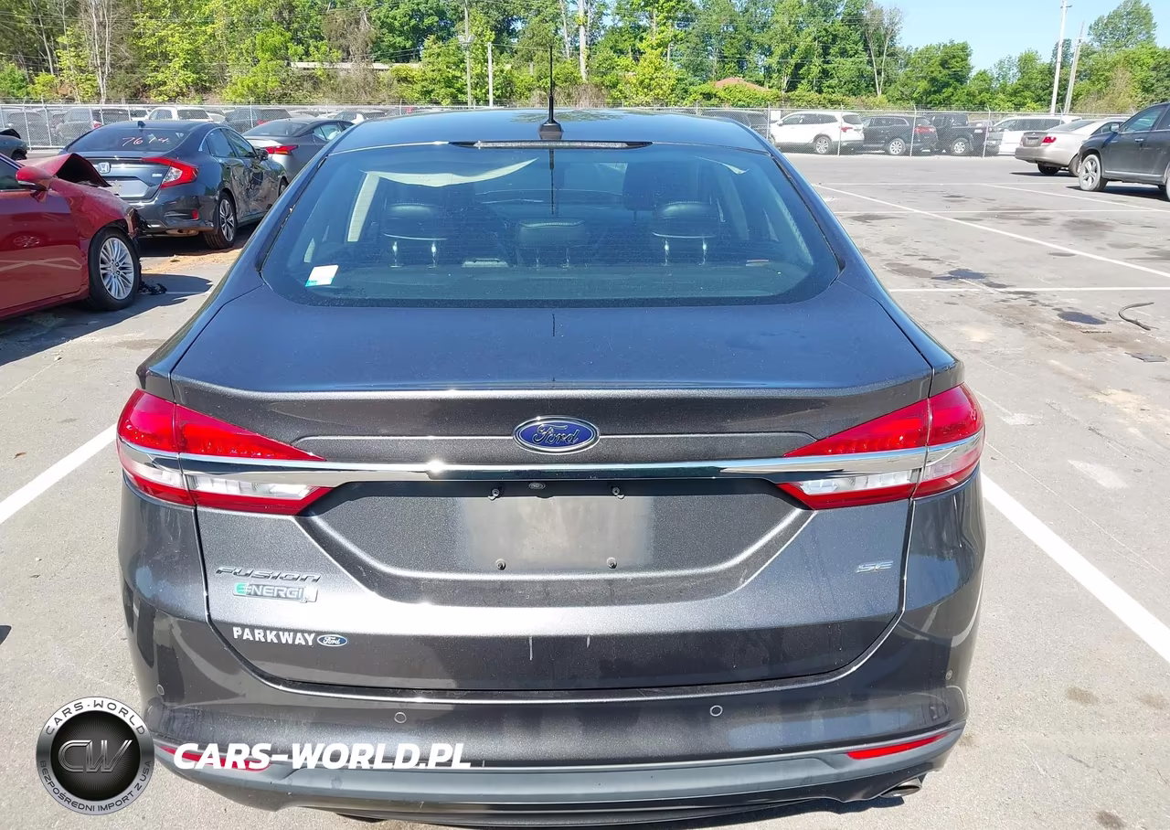2017 Ford Fusion Energi Se Luxury VIN:3FA6P0PU1HR198930 - 16