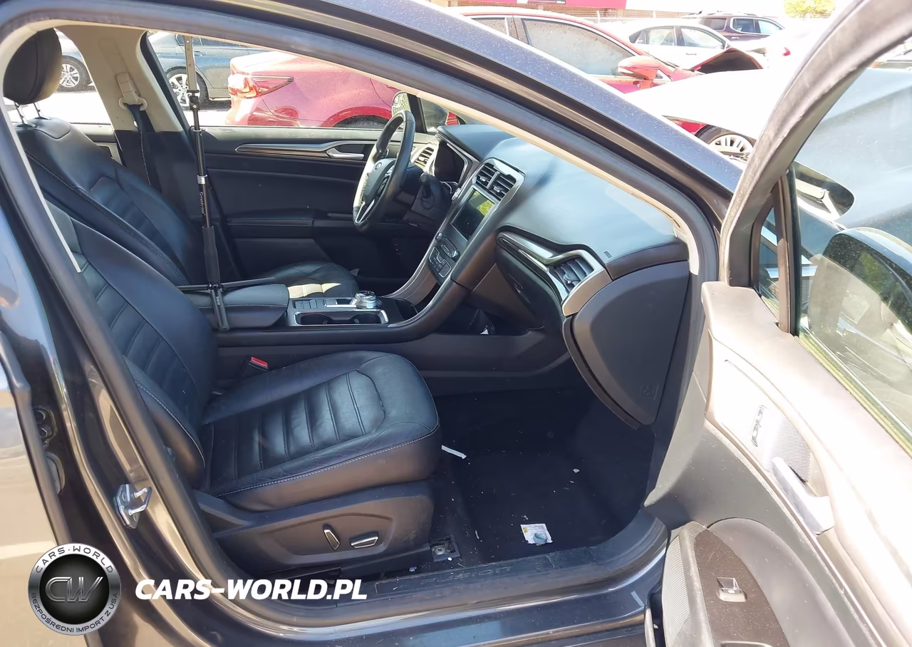 2017 Ford Fusion Energi Se Luxury VIN:3FA6P0PU1HR198930 - 5
