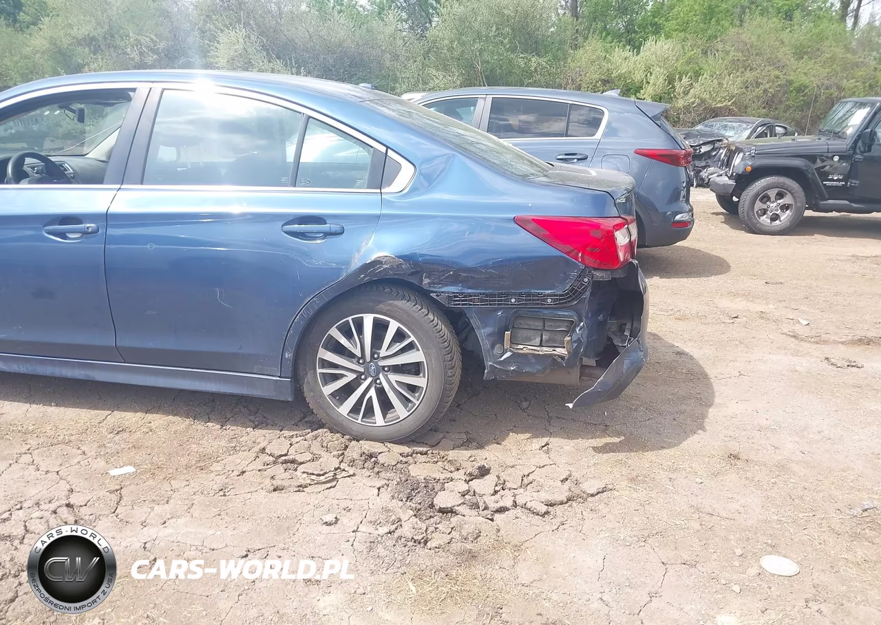 2019 Subaru Legacy 2.5I VIN:4S3BNAB61K3009390 - 6