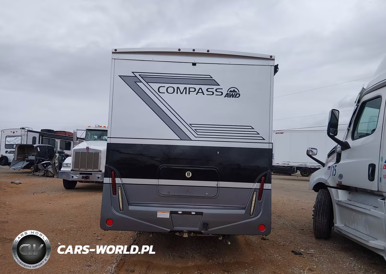 2022 Ford Transit-350 Cutaway VIN:1FDRU8PGXNKA71856 - 15