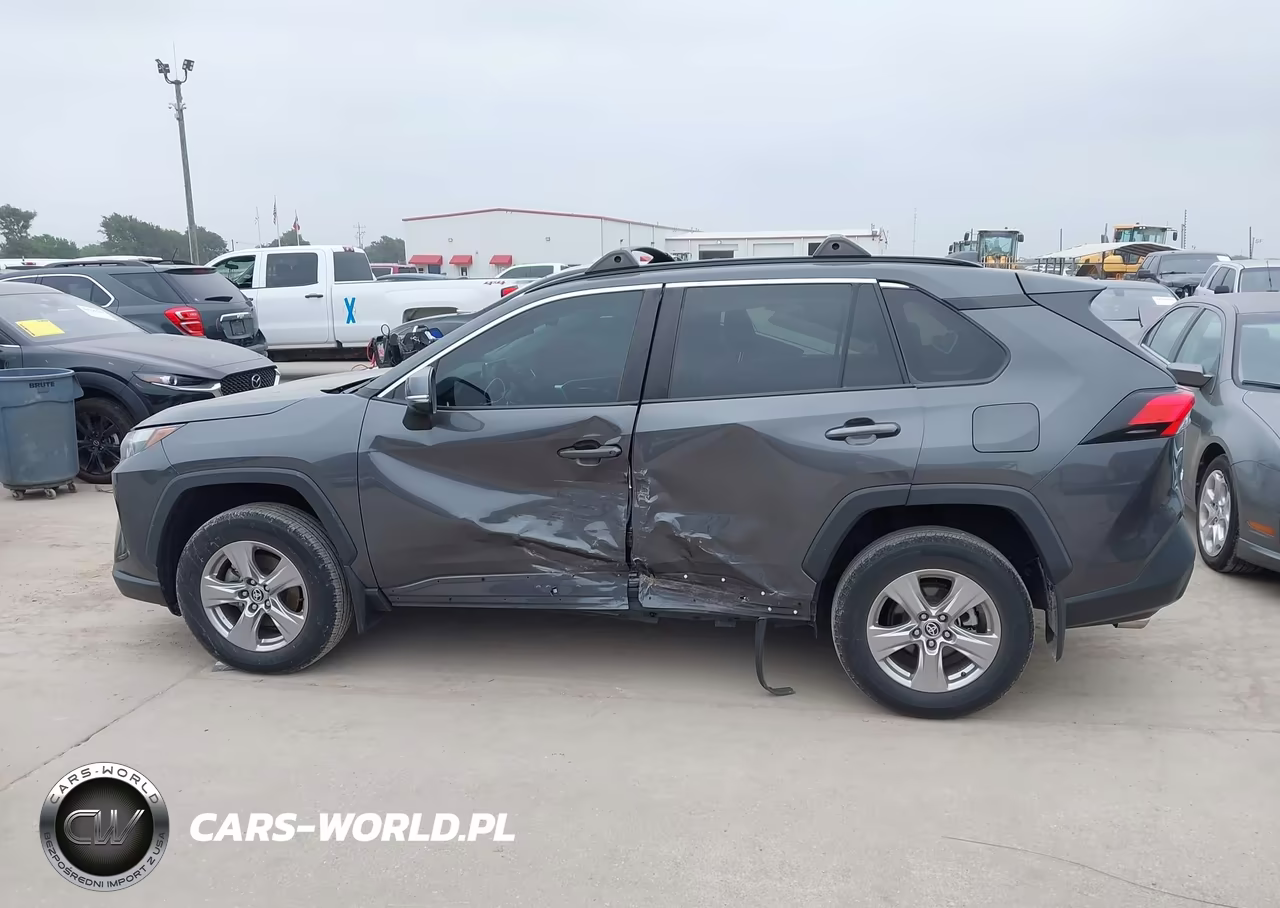 2023 Toyota Rav4 Xle VIN:2T3W1RFV5PW241959 - 14