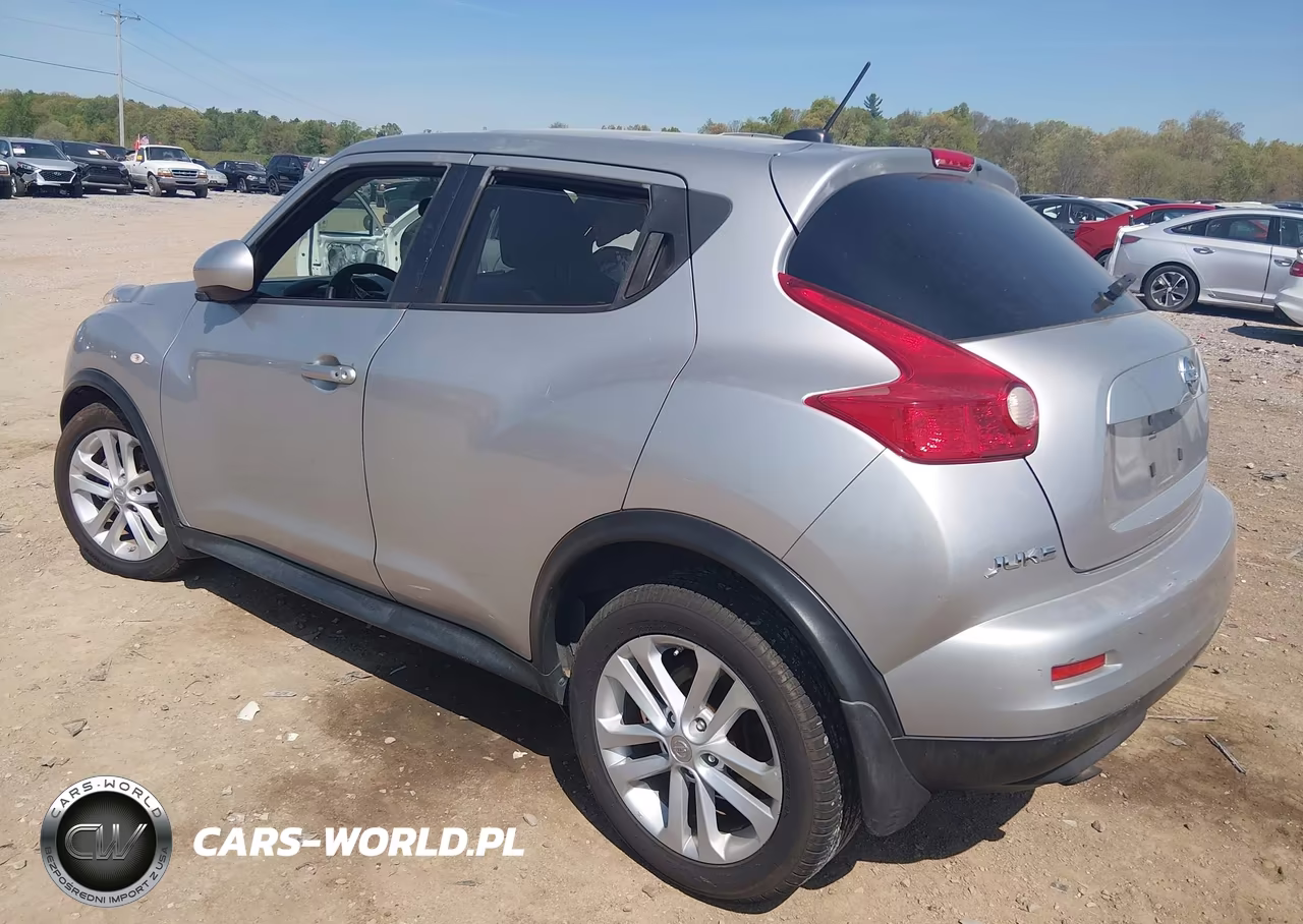 2011 Nissan Juke Sv VIN:JN8AF5MV8BT008150 - 3