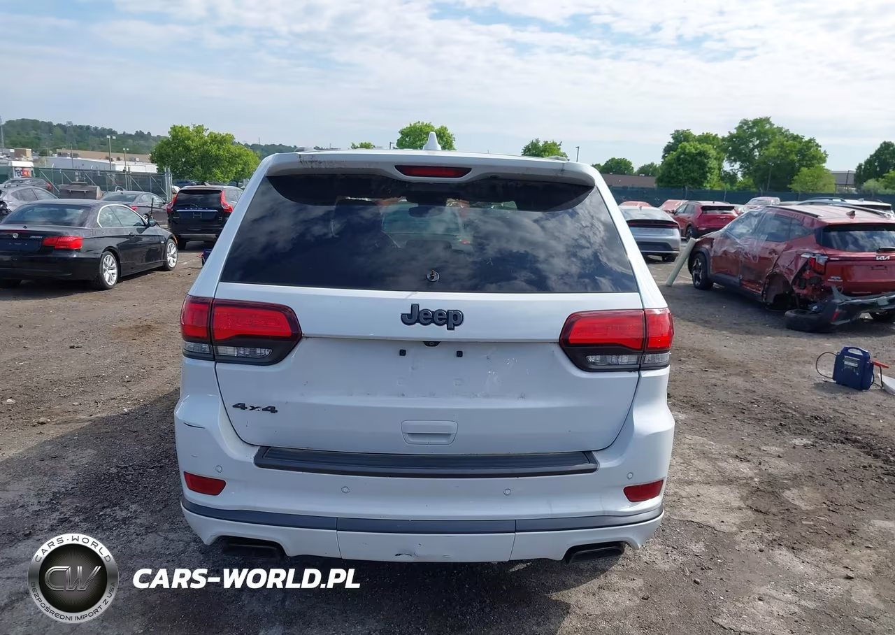 2018 Jeep Grand Cherokee High Altitude 4X4 VIN:1C4RJFCGXJC303772 - 16