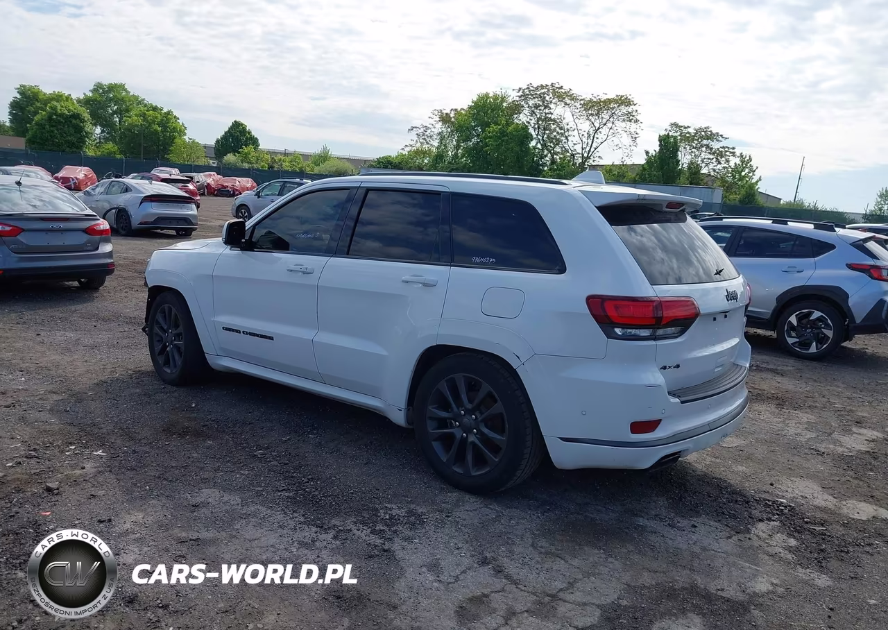 2018 Jeep Grand Cherokee High Altitude 4X4 VIN:1C4RJFCGXJC303772 - 3