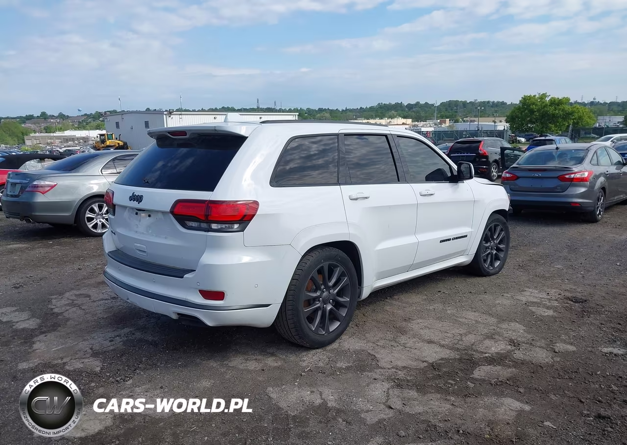 2018 Jeep Grand Cherokee High Altitude 4X4 VIN:1C4RJFCGXJC303772 - 4