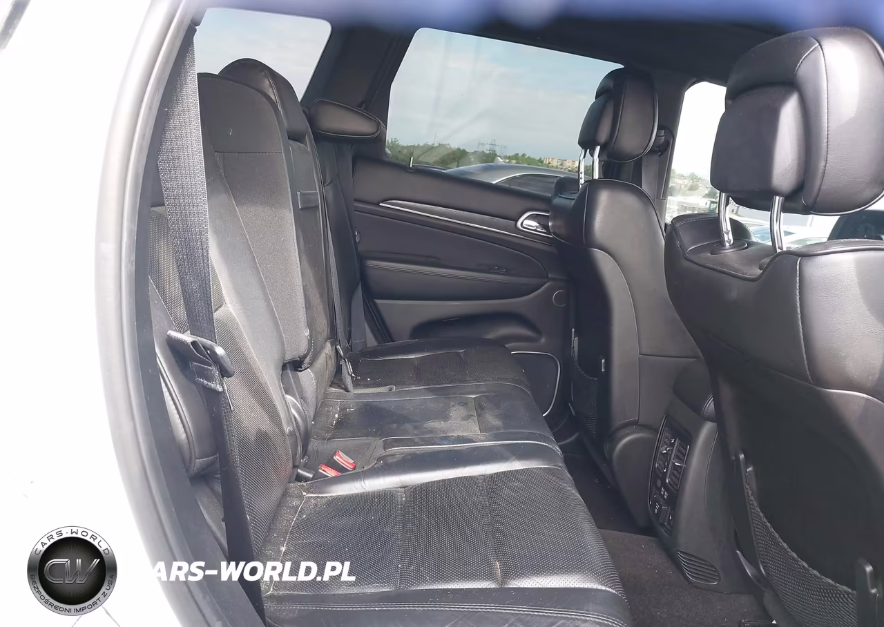 2018 Jeep Grand Cherokee High Altitude 4X4 VIN:1C4RJFCGXJC303772 - 8