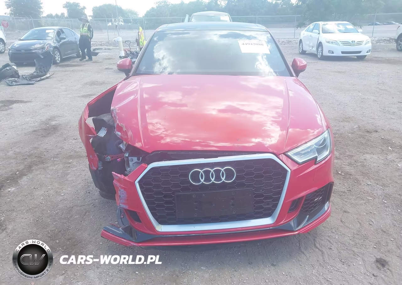 2019 Audi A3 40 Titanium Premium VIN:WAUAUGFF8KA097097 - 12