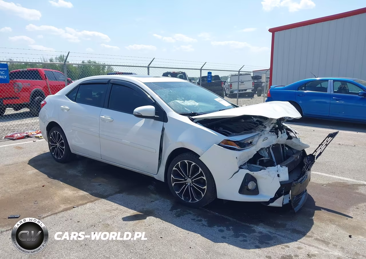 2015 Toyota Corolla S Plus
