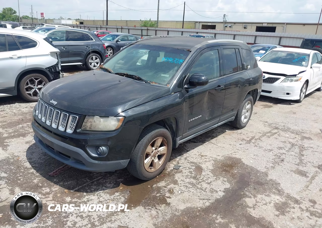 2016 Jeep Compass Latitude VIN:1C4NJCEA3GD735323 - 2