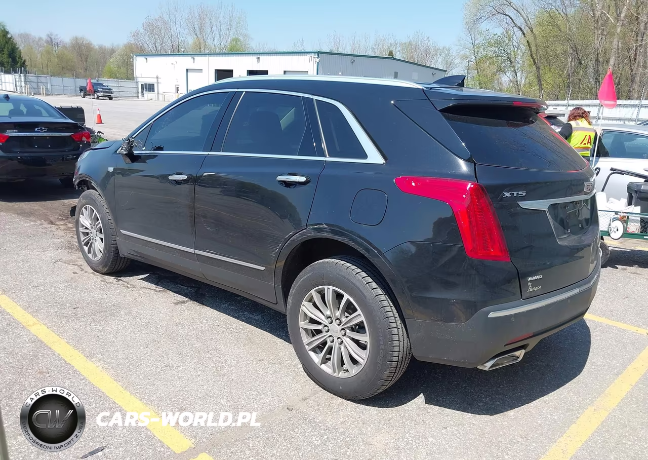 2019 Cadillac Xt5 Luxury VIN:1GYKNDRSXKZ134979 - 3