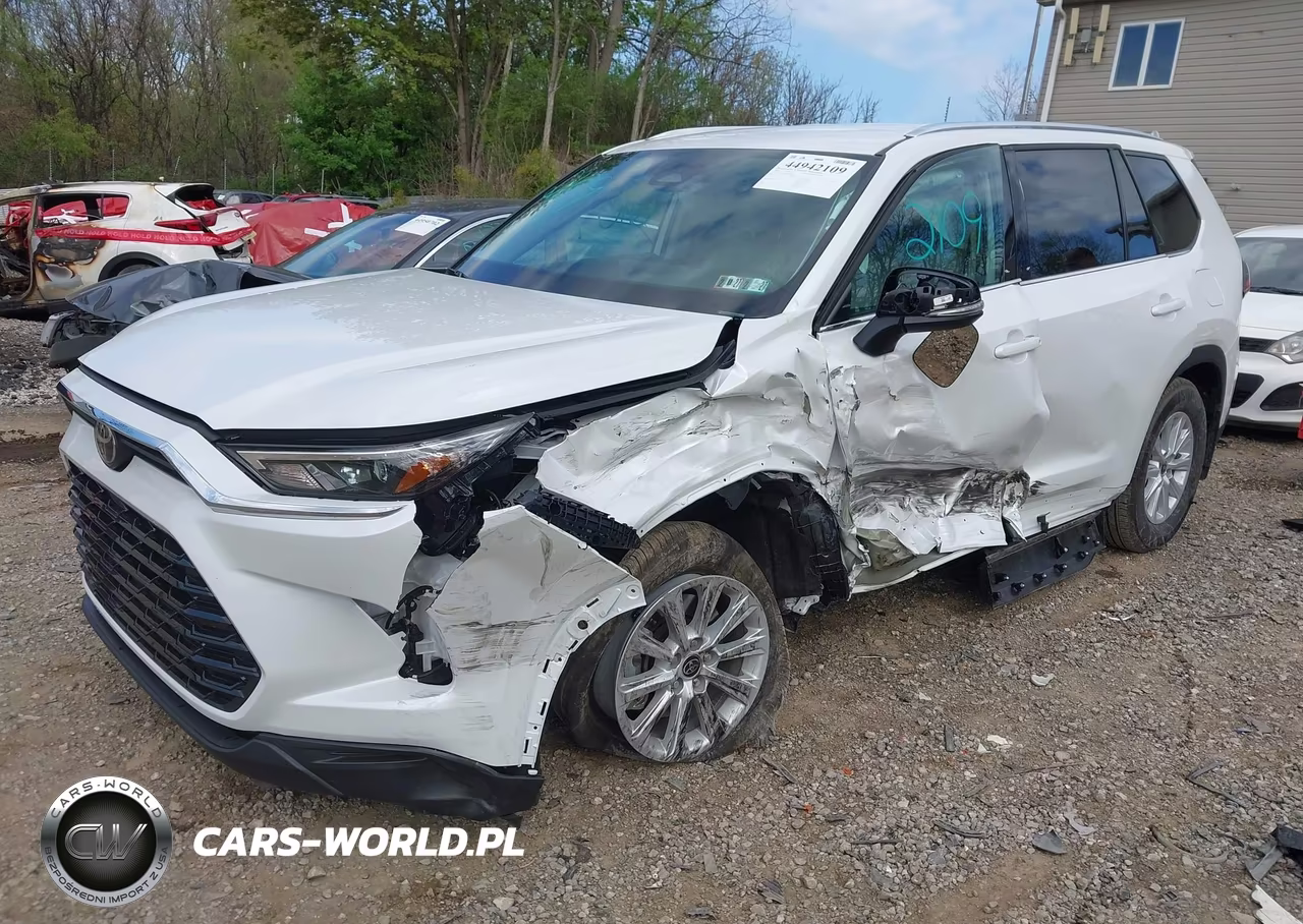 2026 Toyota Grand Highlander Xle VIN:5TDAAAB58TS125846 - 2