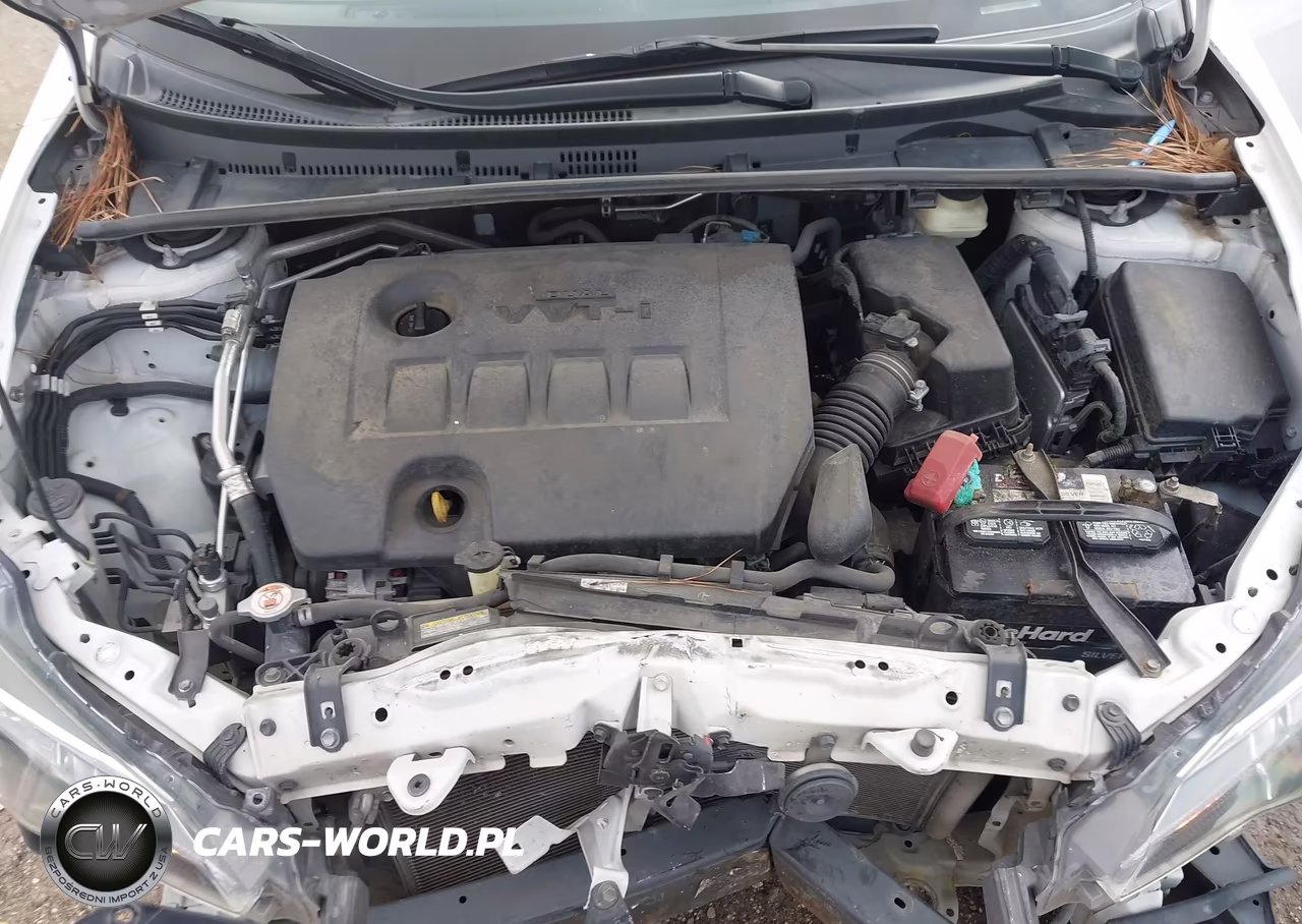 2018 Toyota Corolla Le VIN:5YFBURHE6JP836484 - 10