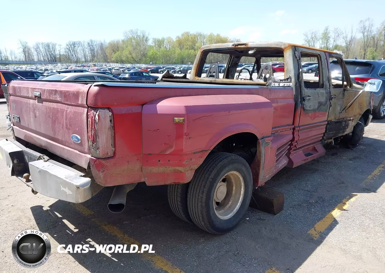 1997 Ford F-350 Xl VIN:1FTJW35F9VEC47433 - 4