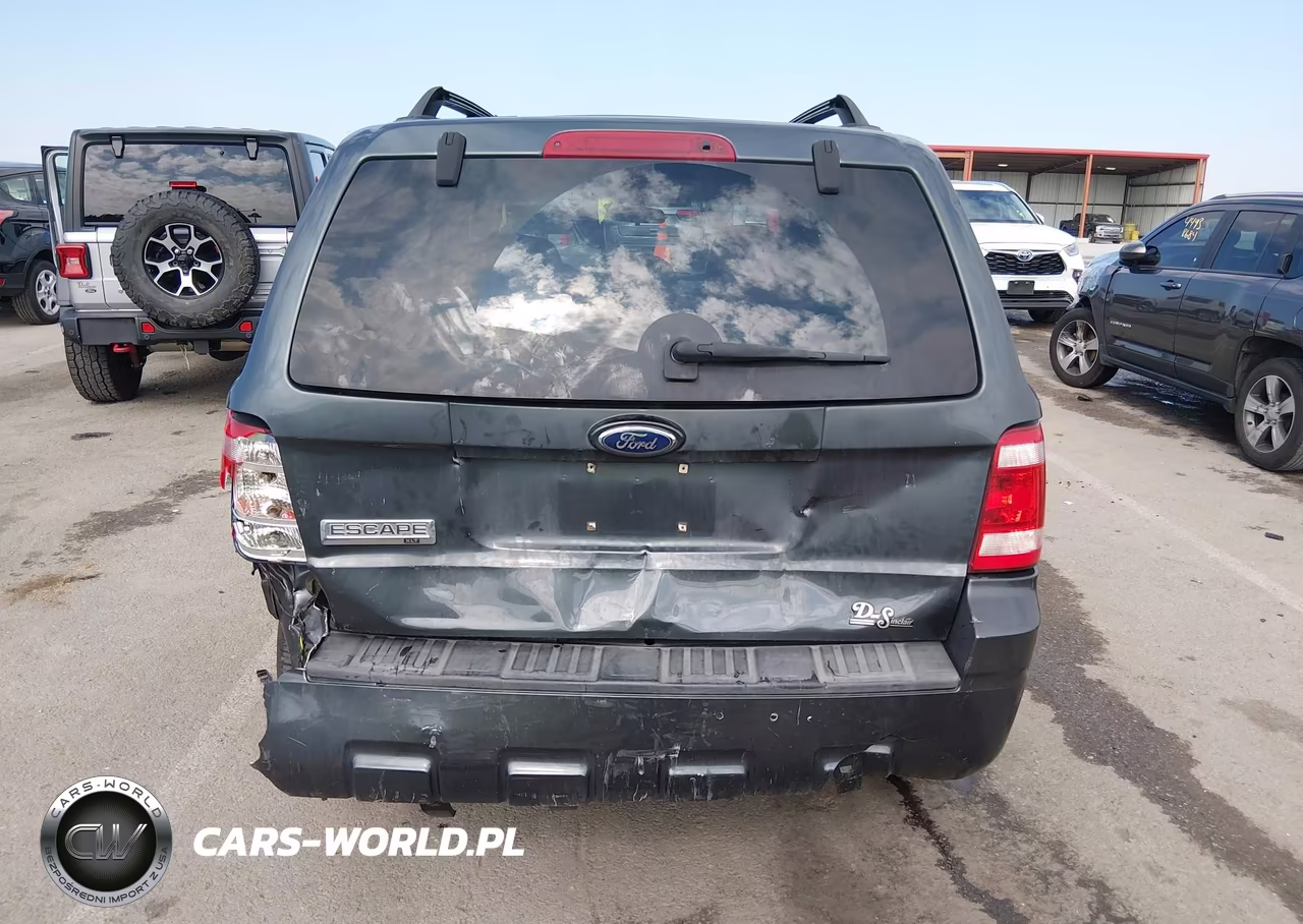 2008 Ford Escape Xlt VIN:1FMCU03138KB40657 - 17