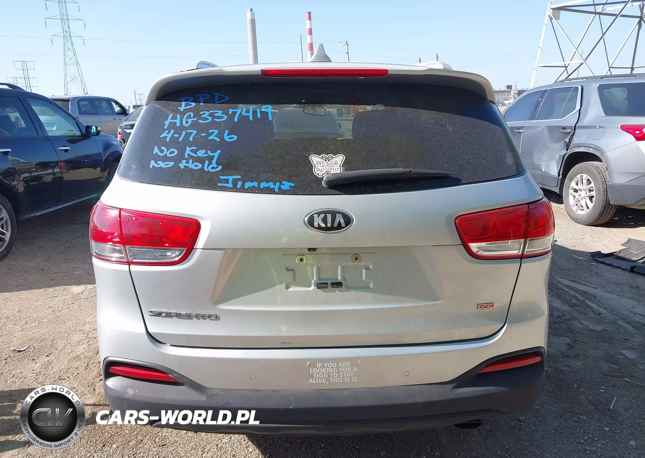 2017 Kia Sorento 2.4L Lx VIN:5XYPGDA3XHG337419 - 16