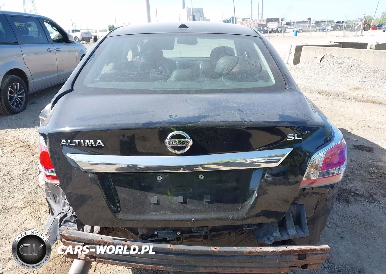 2015 Nissan Altima 2.5 VIN:1N4AL3AP5FN358396 - 17