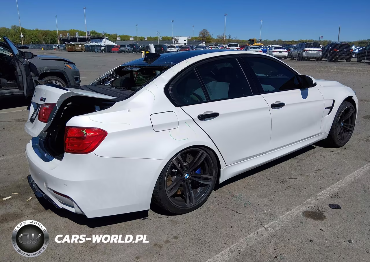 2015 BMW M3 VIN:WBS3C9C56FP805378 - 4