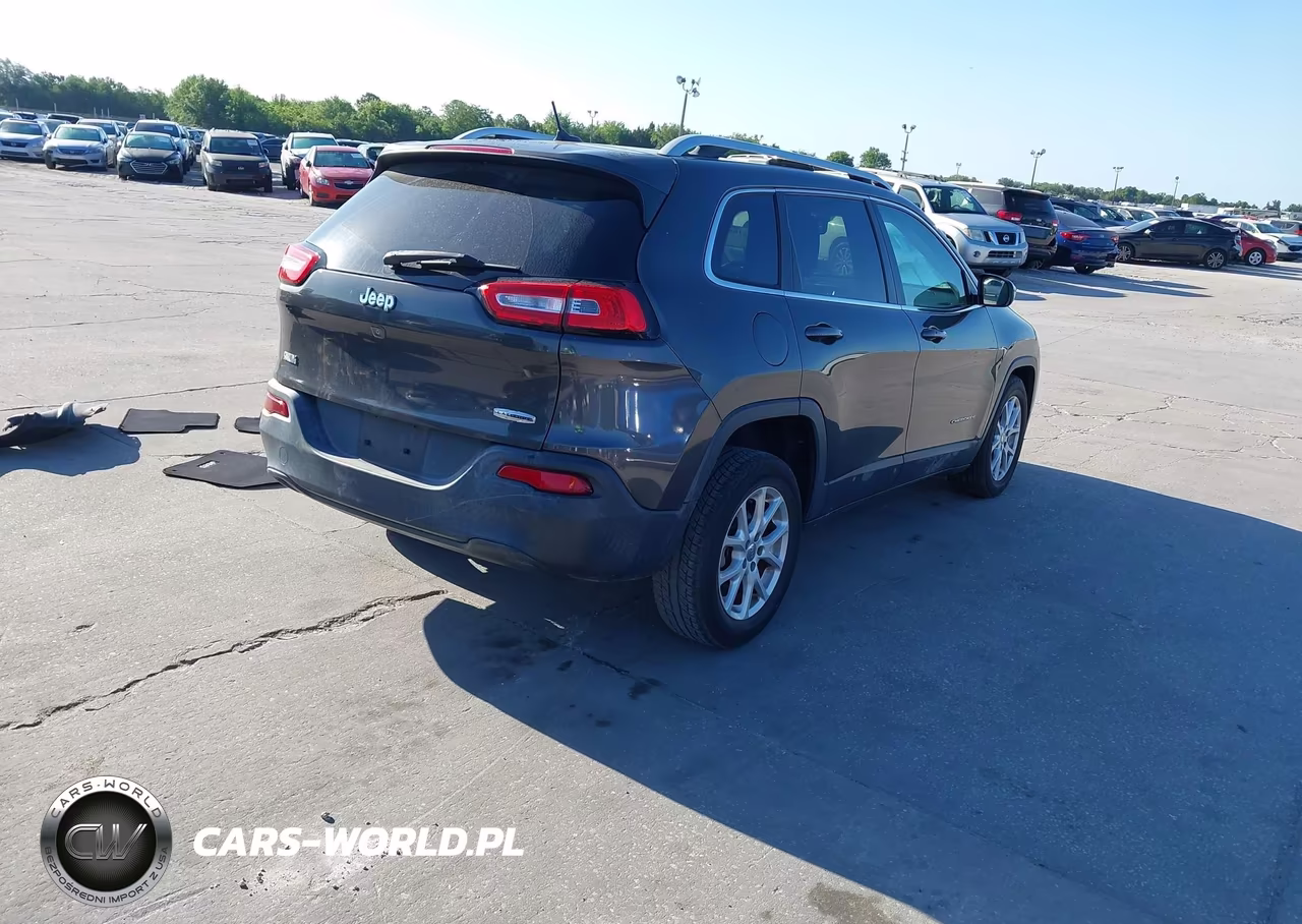2014 Jeep Cherokee Latitude VIN:1C4PJLCB4EW245091 - 4