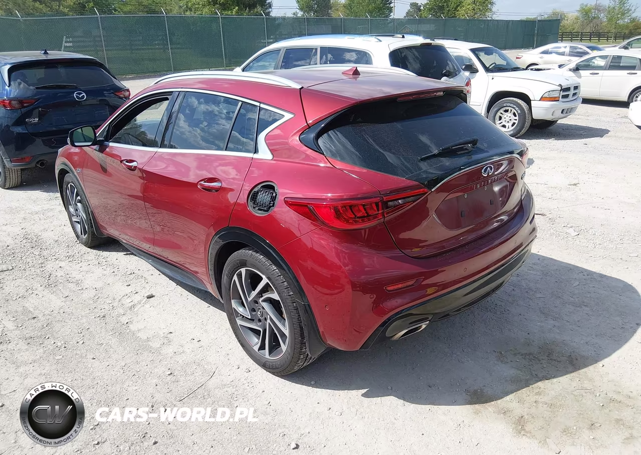 2018 Infiniti Qx30 Premium VIN:SJKCH5CP3JA045132 - 3