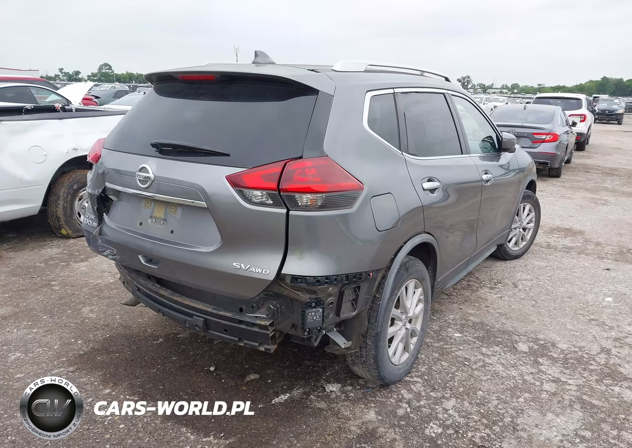2018 Nissan Rogue Sv VIN:JN8AT2MVXJW312603 - 4