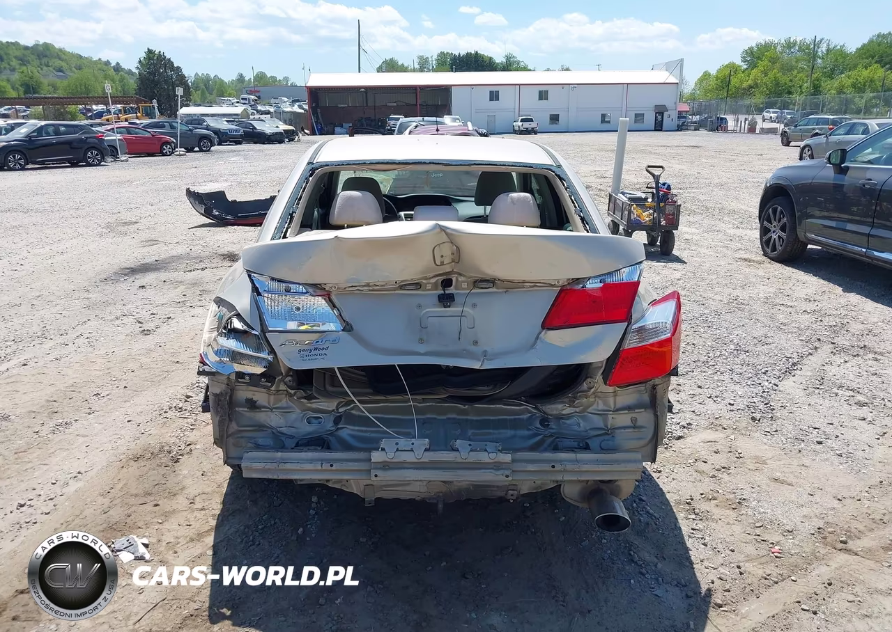 2013 Honda Accord Lx VIN:1HGCR2F3XDA172845 - 16