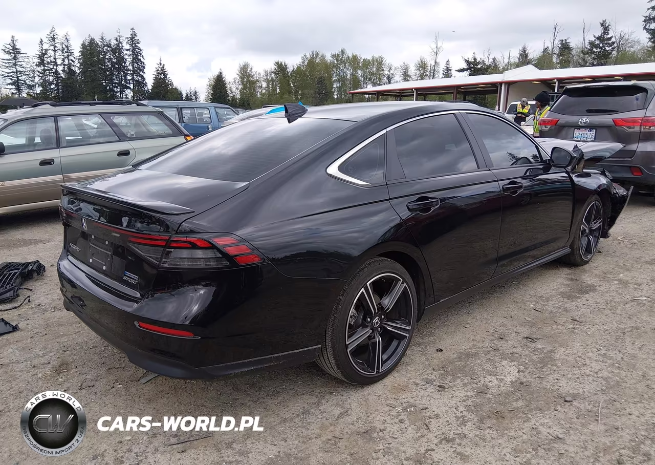 2025 Honda Accord Hybrid Sport VIN:1HGCY2F53SA037045 - 4