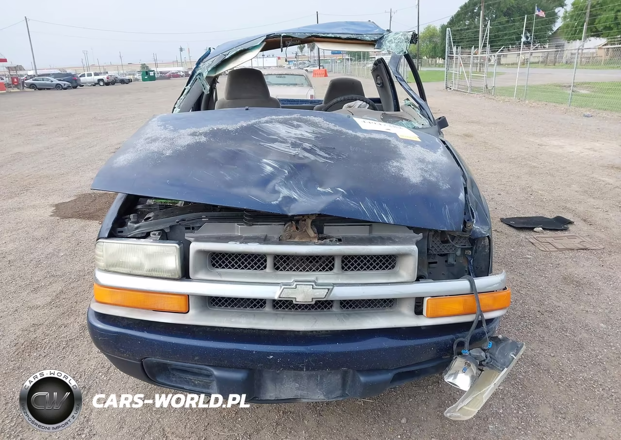 2001 Chevrolet S-10 Ls VIN:1GCCS14W018230328 - 13