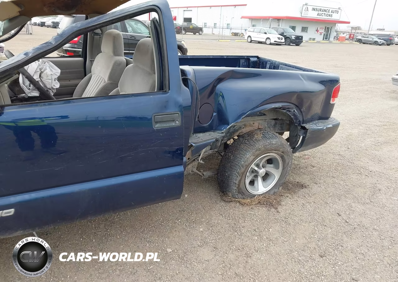 2001 Chevrolet S-10 Ls VIN:1GCCS14W018230328 - 6