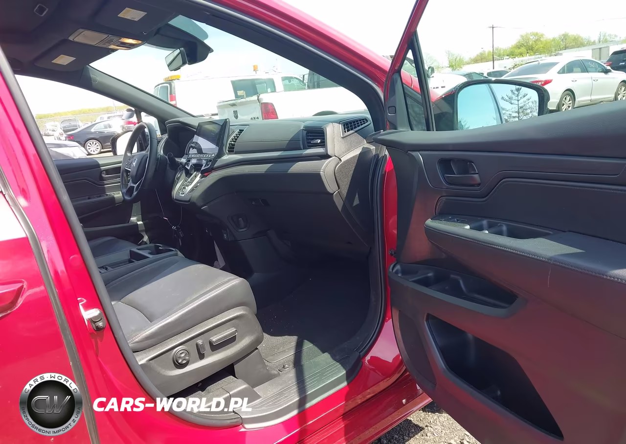 2023 Honda Odyssey Sport VIN:5FNRL6H72PB024900 - 5