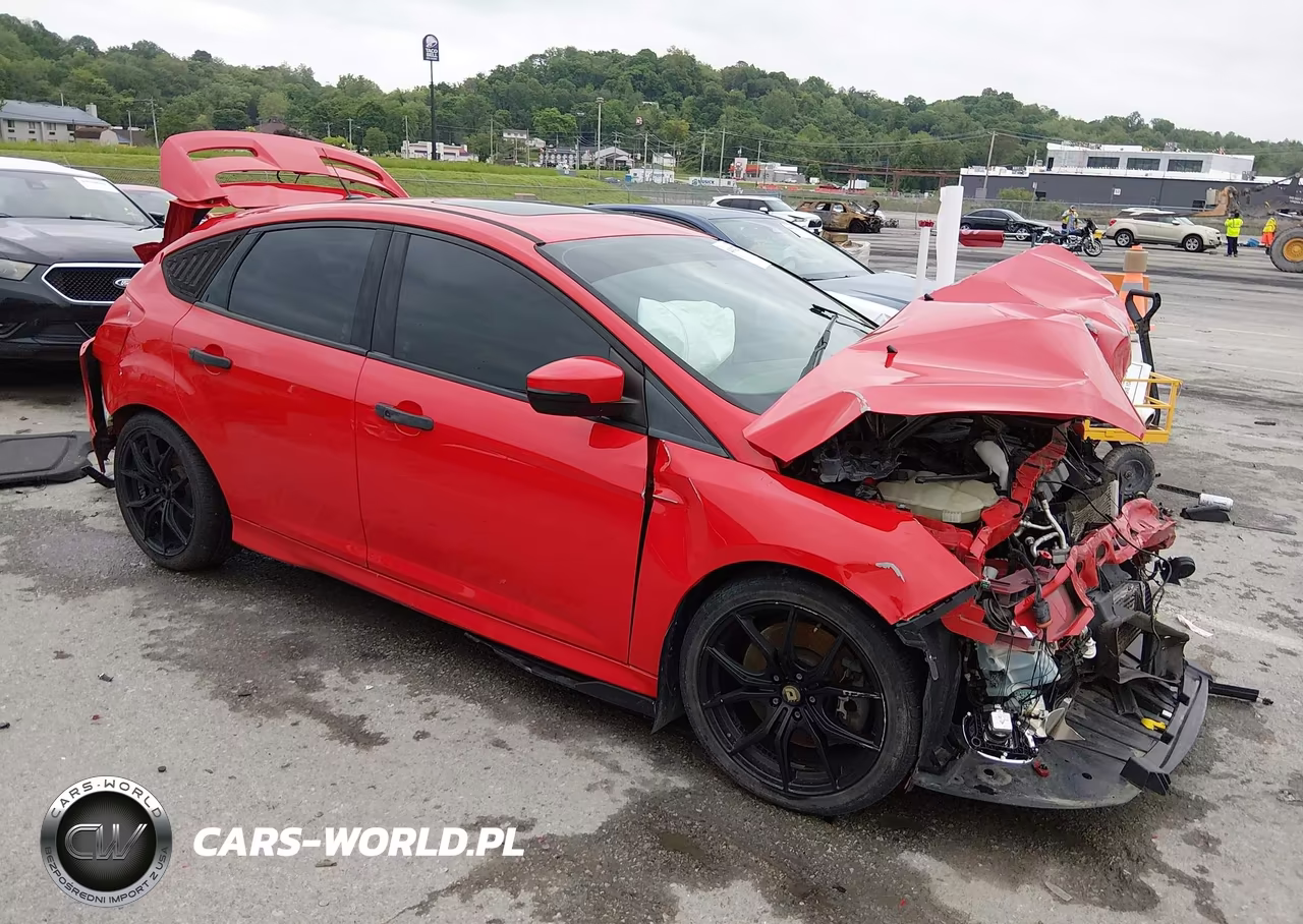 2017 Ford Focus St – zdjęcie 1 z 18